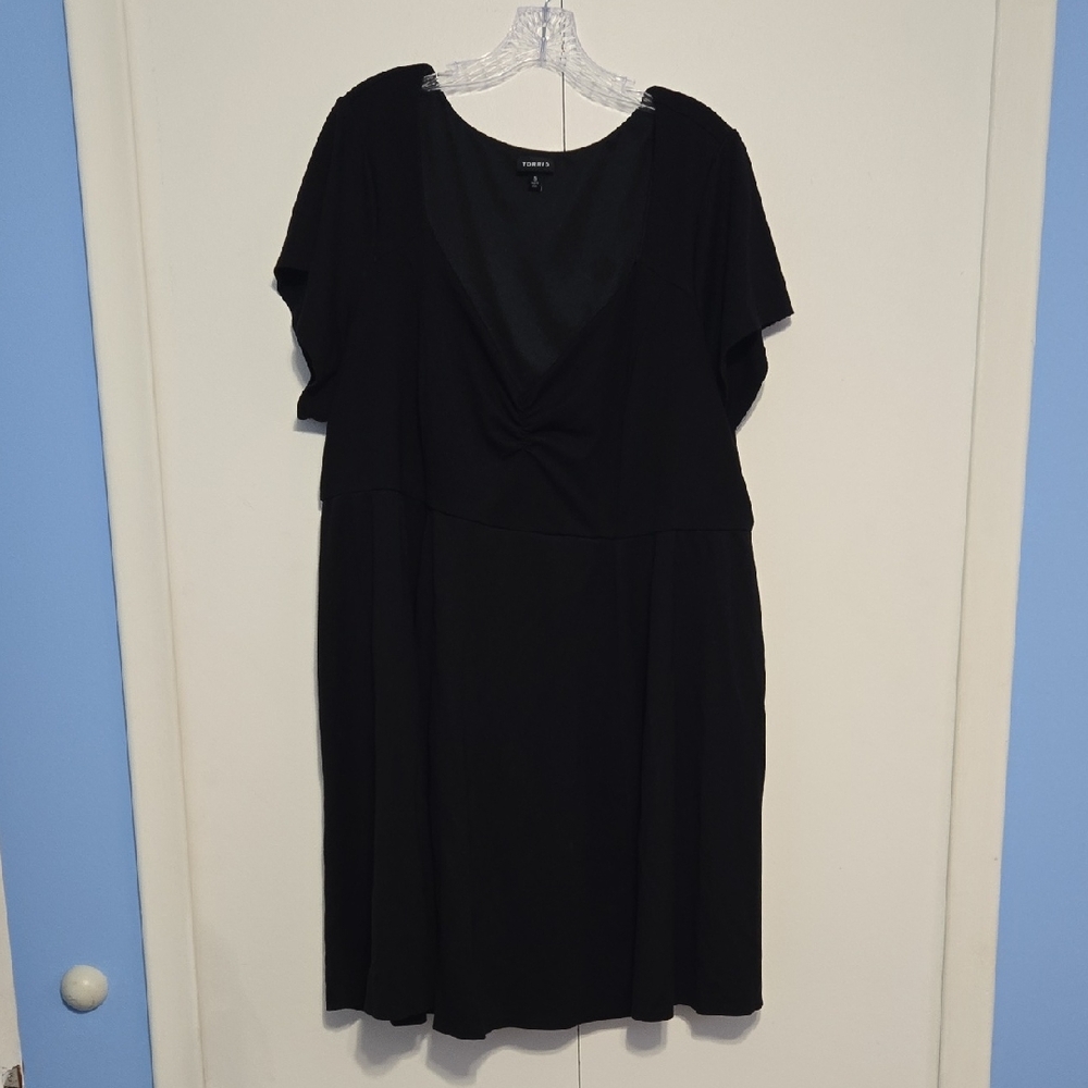 Torrid Black Midi Dress with V Neck and Dolman Sleeves